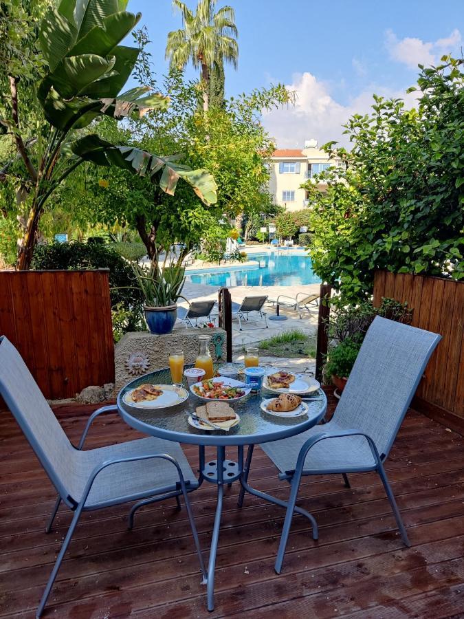 Rachel Suite By The Pool Πάφος Εξωτερικό φωτογραφία